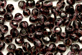 Broušené korálky ohňovky 6 mm, 27 ks/16 cm - fialovo-černé žíhané měsíční sklo