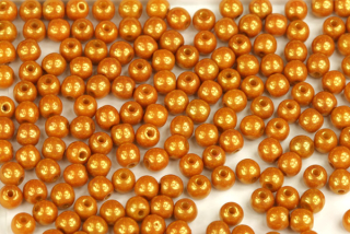 Mačkané korálky kuličky 4 mm, 40 ks/16 cm - červený listr na syté žluté