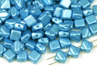 Silky beads Diagonal 6x6 mm, 30 ks - tyrkysově modrý vosk