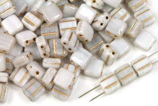 Silky beads ploškované 6x6 mm, 30 ks - žíhaná šedobílá se zlatým zatíráním