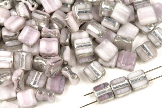 Silky beads Block ploškované 6x6 mm, 30 ks - žíhaná bílo-růžová s půlpokovem Labrador