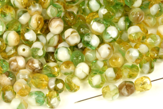 Broušené korálky ohňovky 6 mm, 27 ks/16 cm - žíhaná bílo-žluto-zelená