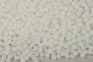 Mačkané korálky kuličky 3 mm, 100 ks - bílý opál