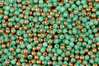 Mačkané korálky kuličky 3 mm, 100 ks - zelený tyrkys s půlpokovem zlato Capri