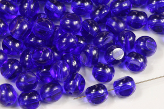 Ploškované korálky kulička 8 mm, 10 ks - transparentní tmavý safír