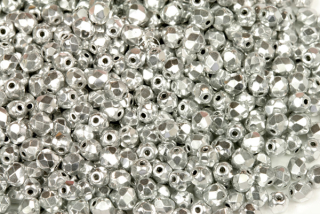 Broušené korálky ohňovky 4 mm, 40 ks/16 cm - stříbrný celopokov Labrador na krystalu