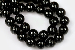 Minerální korálky - kulička 8 mm, 1 ks - achát černý (onyx)