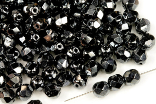 Broušené korálky ohňovky 6 mm, 27 ks/16 cm - sytá černá s bílým listrem, hematitová