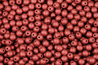 Mačkané korálky kuličky 4 mm, 40 ks/16 cm - matná červená pálená, lava red
