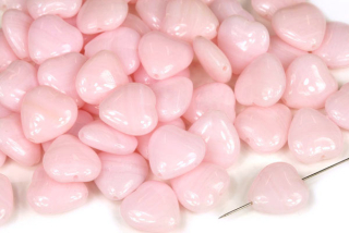 Mačkané korálky srdce 12x11 mm, 10 ks - světle růžový opál