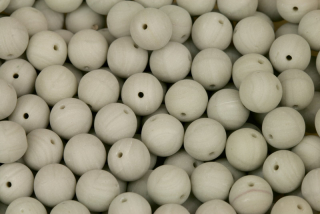 Mačkané korálky kuličky 8 mm, 20 ks/16 cm - sytá šedá matná