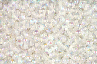 Mačkané korálky kuličky 4 mm, 100 ks - krystal s duhovým dekorem AB