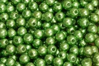 Plastové korálky voskované, imitace perel, kulička 6 mm, 50 ks - zelená