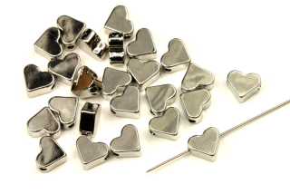 Kovový korálek srdíčko 7x6x3 mm, galva platina, 1 ks