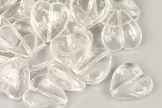 Mačkané korálky srdce 15x16 mm, 5 ks - krystal