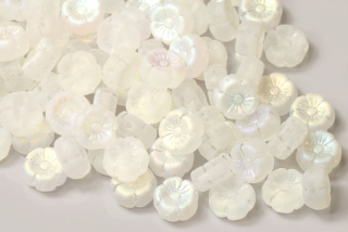 Mačkané korálky havajské kytičky 8 mm, 10 ks - matný krystal s duhovým dekorem AB