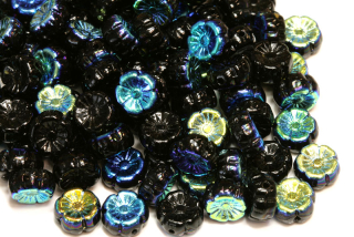 Mačkané korálky havajské kytičky 8 mm, 10 ks - sytá černá s duhovým dekorem AB
