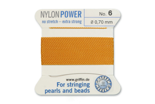 NylonPower (Griffin), stáčená nylon. šňůra s jehlou No.6 (0,7mm), 2m - jantar (amber)