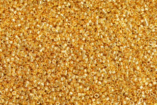 Rokajlové korálky Miyuki Delica 11/0 - 24K Gold Plated (DB31), 3 g