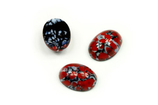 Skleněný kabošon ovál 14x10 mm, 1 ks - bílo-černo-červený matrix