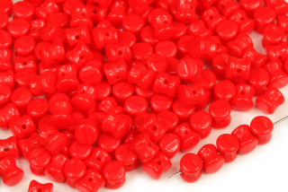 Preciosa Pellet™ 4x6 mm, 30 ks - sytá korálově červená