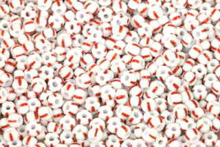 PRECIOSA rokajl 6/0 (3,7 - 4,3 mm) RH, bal. 50 g - bílá křída, červené proužky