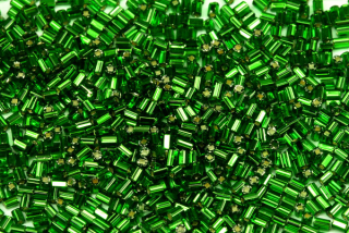 PRECIOSA Bugles-SH, rovné čípky 1" (2,3 mm), bal. 50 g - transp. zelená peridot, SL