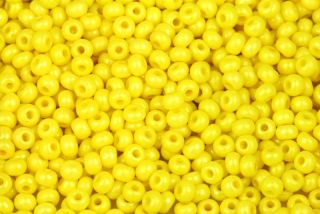 PRECIOSA rokajl 6/0 (3,7 - 4,3 mm) RH, bal. 50 g - žlutý sytý listr