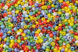 PRECIOSA rokajl MIX 8/0 (2,8 - 3,2 mm), bal. 50 g - mix sytých barev s listrem, sfinx