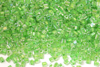 PRECIOSA trojúhelníky 2,5x2,5 mm, bal. 50 g - krystal se zeleným průtahem a AB