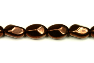 Mačkaná oliva tvarovaná 13x9 mm, 13 ks/16 cm - bronzový listr na černé