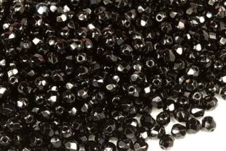Broušené korálky ohňovky 4 mm, 40 ks/16 cm - sytá černá