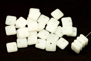 Mačkaný čtvereček 6x6x2,5 mm, 32 ks - alabastr