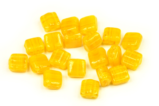 Silky beads 6x6 mm, 30 ks - proužkovaná žlutá