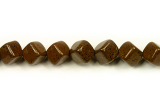 Voskovaná perle kostička 8x8 mm, 22 ks - khaki hnědá kropenatá