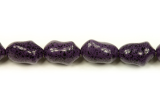 Voskovaná perle 13x9 mm, 14 ks - fialová kropenatá