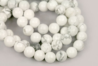 Minerální korálky - kulička 8 mm, 1 ks - magnezit (howlit), bílý