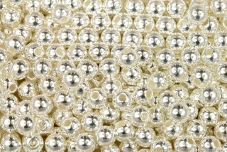Plastové korálky, kulička 6 mm, 50 ks - barva stříbrná