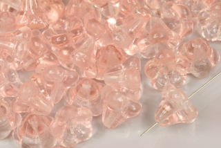 Mačkané korálky kytička zvoneček 13x11 mm, 5 ks - transp. růžová rozalín