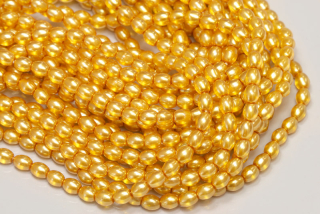 Voskované korálky olivy 4x3 mm, 1 šňůra/120 ks - zlatožlutá, semitransparent