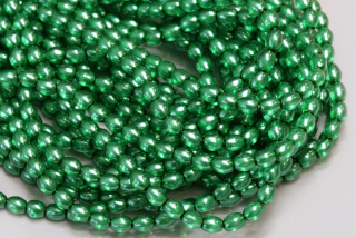 Voskované korálky olivy 4x3 mm, 1 šňůra/120 ks - zelená, semitransparent