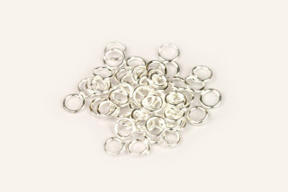 Spojovací kroužek 4 mm/0,7 mm, galva stříbrná, 50 ks