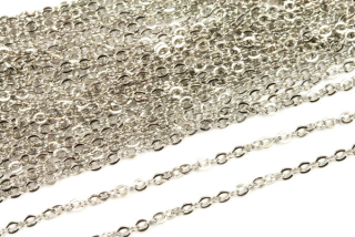 Řetízek s oválnými očky 2,5x2 mm, nerezová ocel AISI 304, 1 m